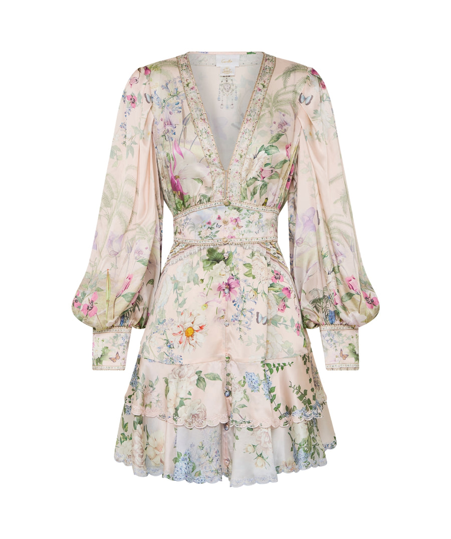 Palacio Playground Short Dress 00033546 features a vibrant print, relaxed fit, and playful silhouette for a chic and effortless statement look.