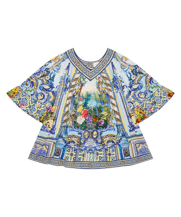 CAMILLA Wall To Wall Wonders Dress 00034244 – A statement dress adorned with CAMILLA’s vibrant signature print, flowing silhouette, and luxurious embellished detailing