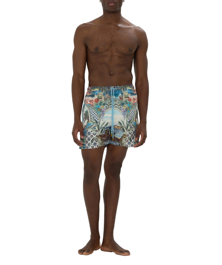 Stay stylish by the sea with CAMILLA Postcards & Palm Trees Mid Length Boardshort 00039189 – perfect for beach days and summer adventures.