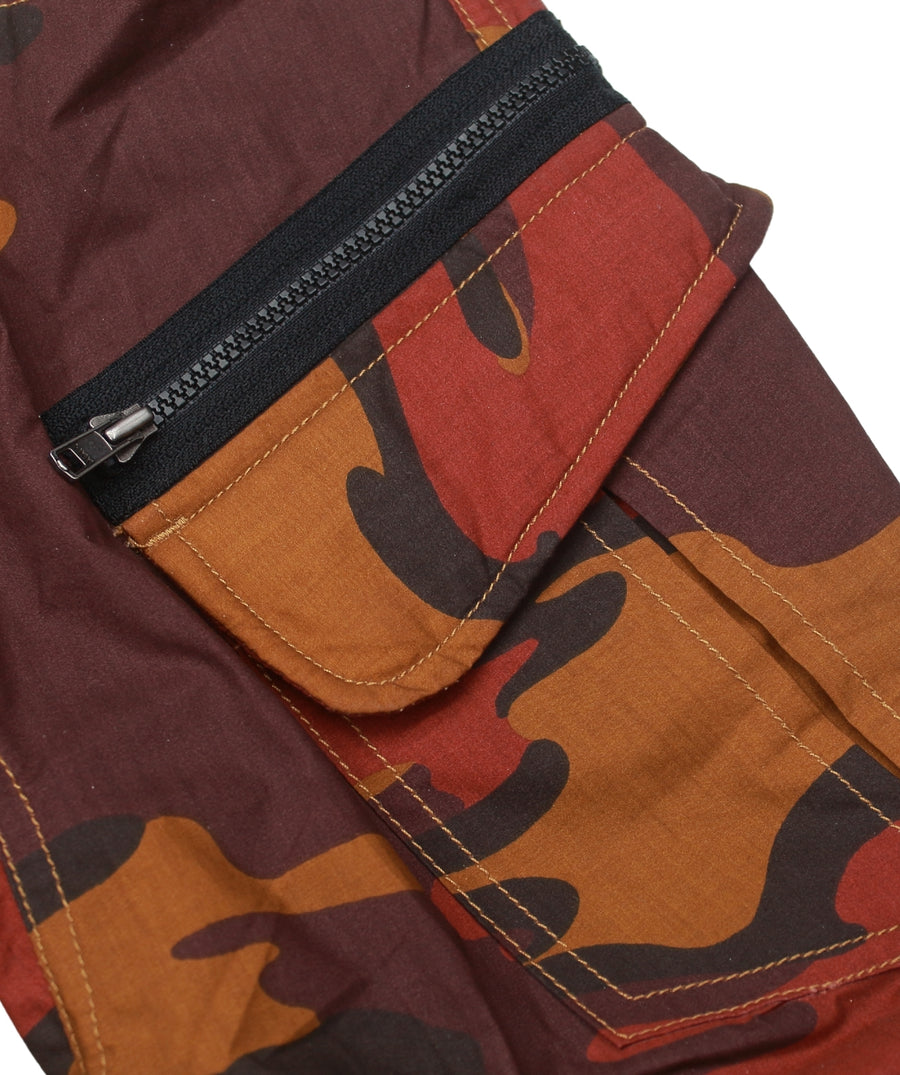 The Maharishi Boy's Cargo Pants B01MH5403 feature a relaxed fit, multiple utility pockets, and durable fabric—perfect for stylish, everyday functionality.