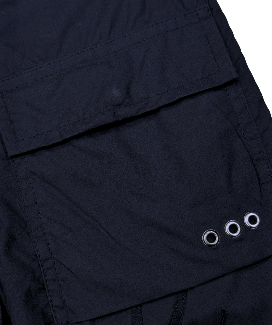 The Maharishi Dragon Boys Snopants 5512 feature bold dragon embroidery, adjustable fit, and durable fabric—perfect for comfort and standout street style.
