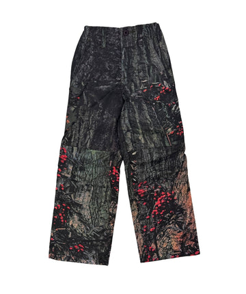 The Maharishi Boy's Oak & Berry Pants 5641 feature nature-inspired camo, adjustable fit, and durable fabric—perfect for comfort and standout everyday style.