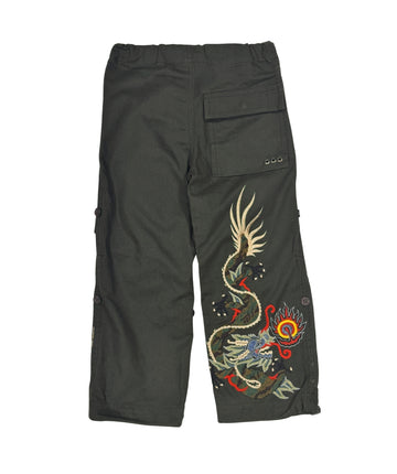 The Maharishi Dragon Boys Snopants 1115 feature detailed dragon embroidery, adjustable waistband, and durable fabric—perfect for bold, everyday style.