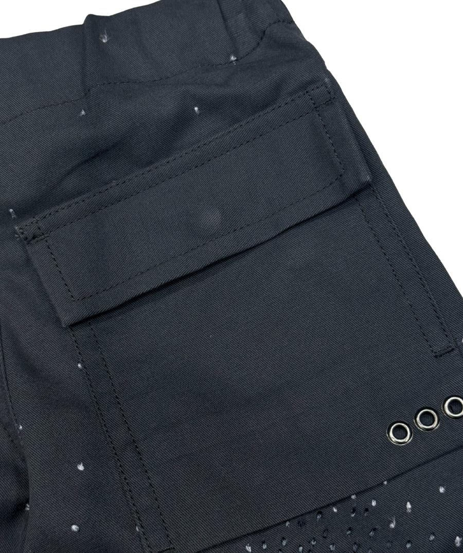 The Maharishi Boy's Dragon Void Snopants 5628 feature bold dragon embroidery, adjustable fit, and durable fabric—perfect for stylish everyday adventures.