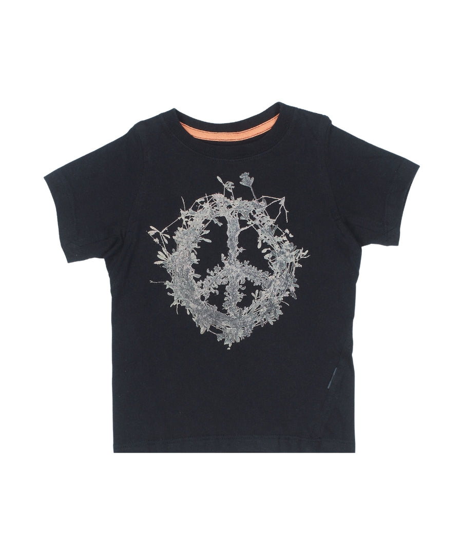 The MAHARISHI Edible Pacifist T-Shirt 5624 features bold peace-themed prints, premium organic cotton, and a relaxed fit—perfect for sustainable statement style.