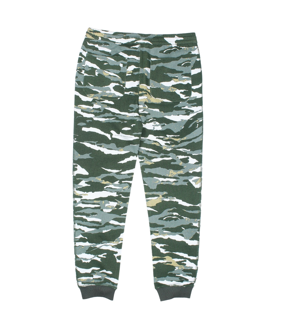 The MAHARISHI Camo Sweatpants B01MH5503 feature an all-over camo print, elastic waistband, and soft cotton blend—perfect for relaxed, everyday comfort.