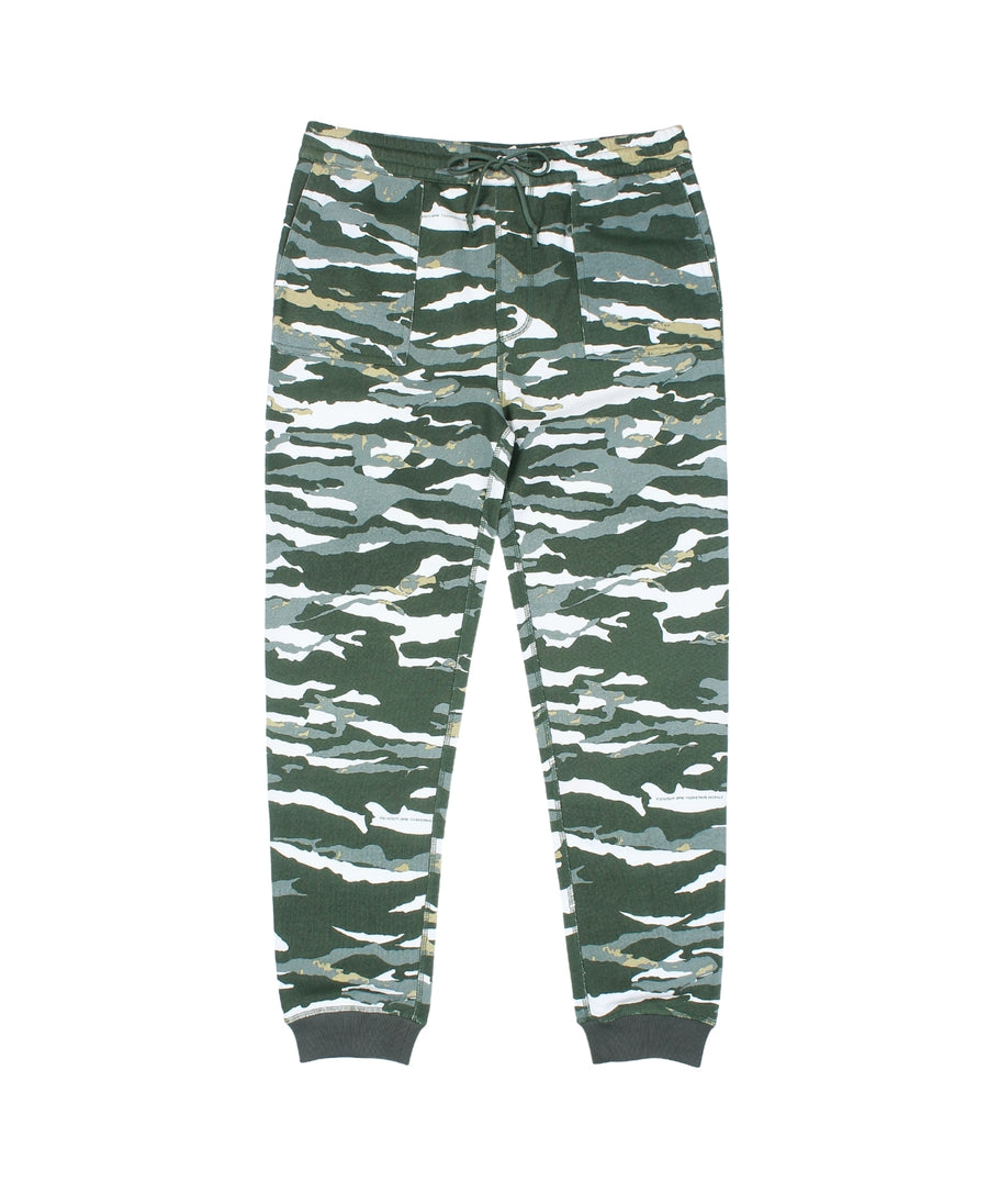 The MAHARISHI Camo Sweatpants B01MH5503 feature an all-over camo print, elastic waistband, and soft cotton blend—perfect for relaxed, everyday comfort.