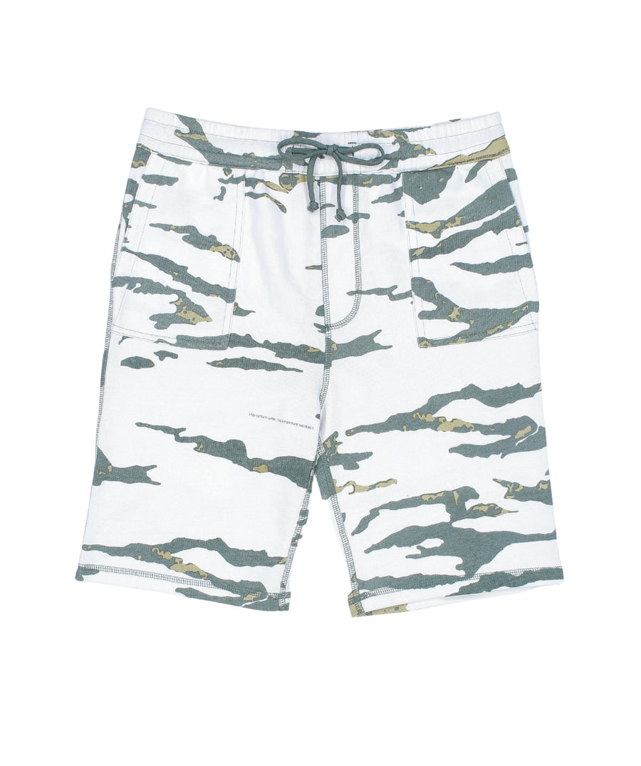 The MAHARISHI Camo Sweatshorts 5504 feature a bold camo print, elastic waist, and soft cotton fabric—perfect for stylish, comfortable everyday wear.