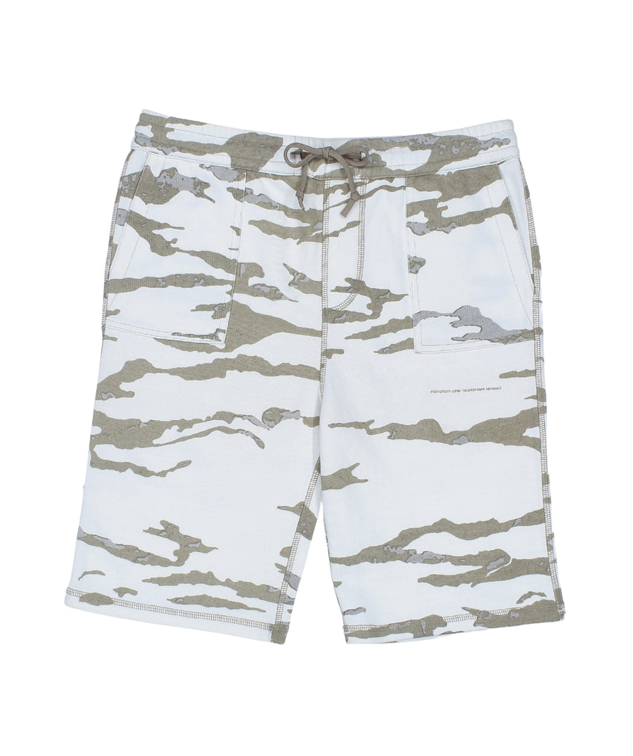 The MAHARISHI Camo Sweatshorts B11MH5504 feature a bold camo print, soft cotton fabric, and elastic waistband—perfect for laid-back, everyday comfort.