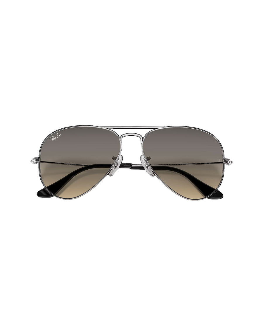 RAY-BAN Aviator Classic RB3025-003/32– Iconic aviator sunglasses with a sleek gold metal frame and classic green lenses, offering timeless style and UV protection.