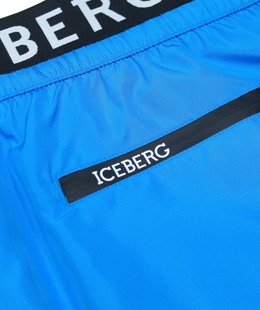 ICEBERG Branded Elastic Medium Boardshort ICE25MBM02 – Stylish boardshorts with a branded elastic waistband, quick-dry fabric, and a comfortable medium-length fit