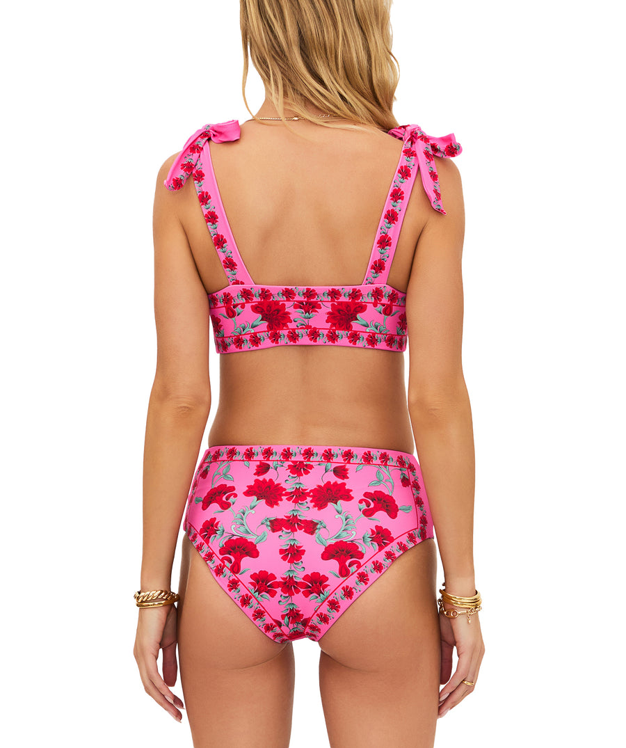 Adjustable scoop-neck top with medium support and soft stretch fabric. Mid-rise, moderate-coverage bottoms in vibrant Redwood Floral for a flattering look.