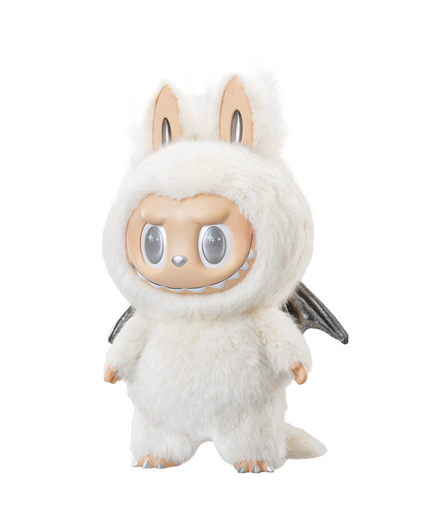 LABUBU The Monsters Zimomo – Angel in Clouds 31571024437 is a 58 cm vinyl plush with soft wings, premium design, and collectible Pop Mart craftsmanship.
