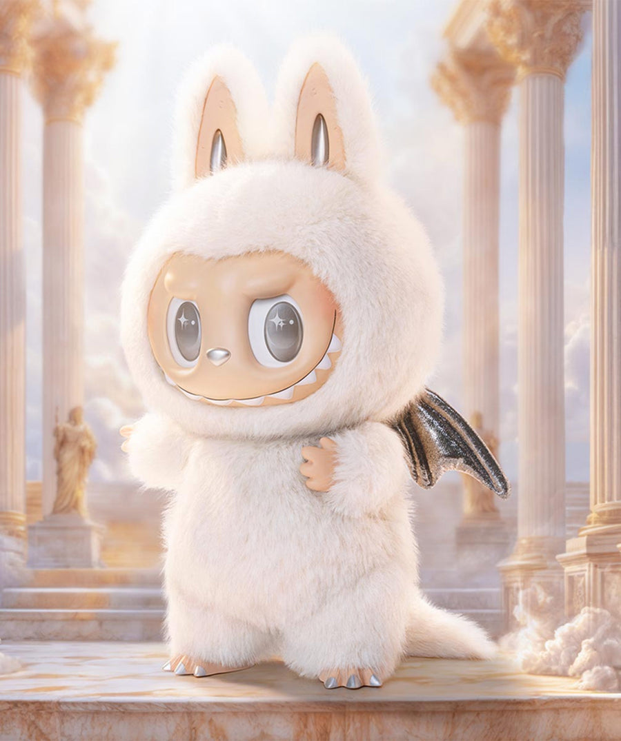 LABUBU The Monsters Zimomo – Angel in Clouds 31571024437 is a 58 cm vinyl plush with soft wings, premium design, and collectible Pop Mart craftsmanship.