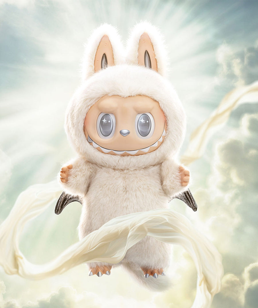 LABUBU The Monsters Zimomo – Angel in Clouds 31571024437 is a 58 cm vinyl plush with soft wings, premium design, and collectible Pop Mart craftsmanship.
