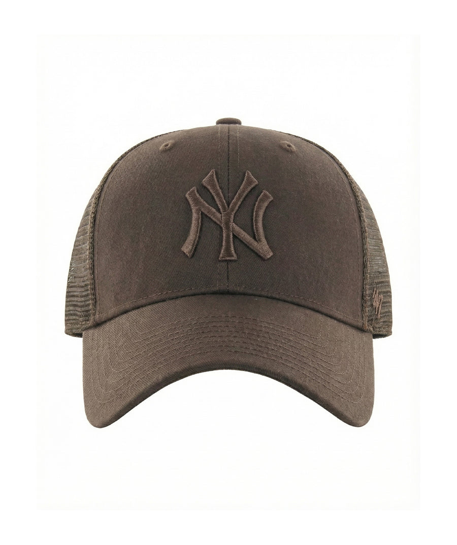 Elevate your everyday style with the ’47 New York Yankees Branson MVP Cap F11B-BRANS17CTP-BW — breathable, adjustable, and perfect for classic sporty looks.
