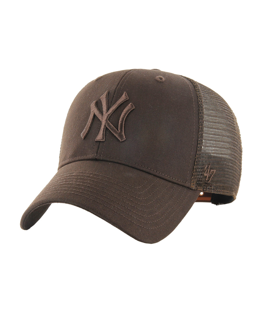 Elevate your everyday style with the ’47 New York Yankees Branson MVP Cap F11B-BRANS17CTP-BW — breathable, adjustable, and perfect for classic sporty looks.