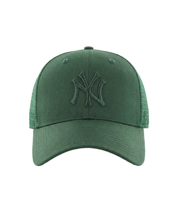 Bold embroidered Yankees logo with curved brim, 47 side detail, and custom-fit snapback. Strong materials, ventilation, and an easy one-size design.