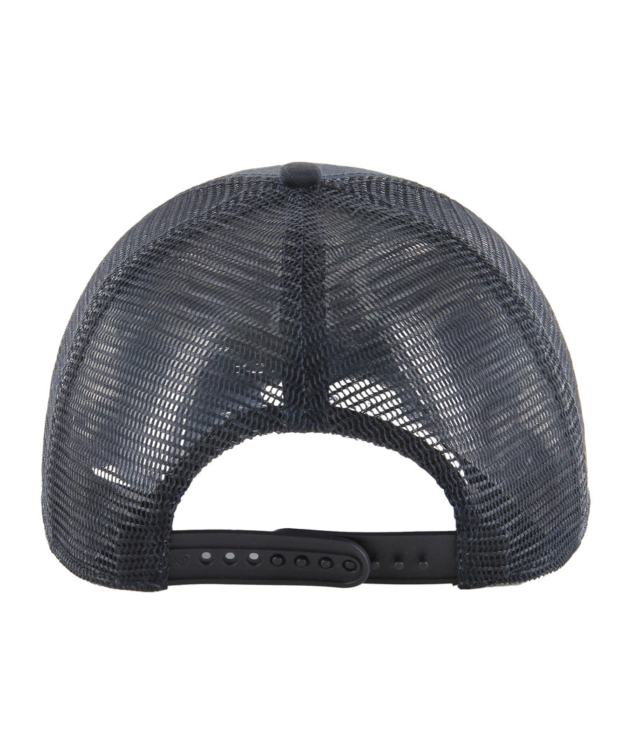 Features a bold embroidered Yankees logo, curved brim, side 47 logo, and custom-fit snapback. Durable build with ventilation and one-size design.