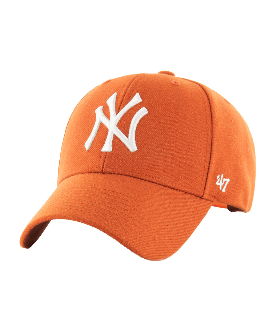 Stand out in the ’47 MLB New York Yankees MVP Snapback Cap F11B-MVPSP17WBP-BO — adjustable, comfortable, and perfect for bold, everyday sporty style.