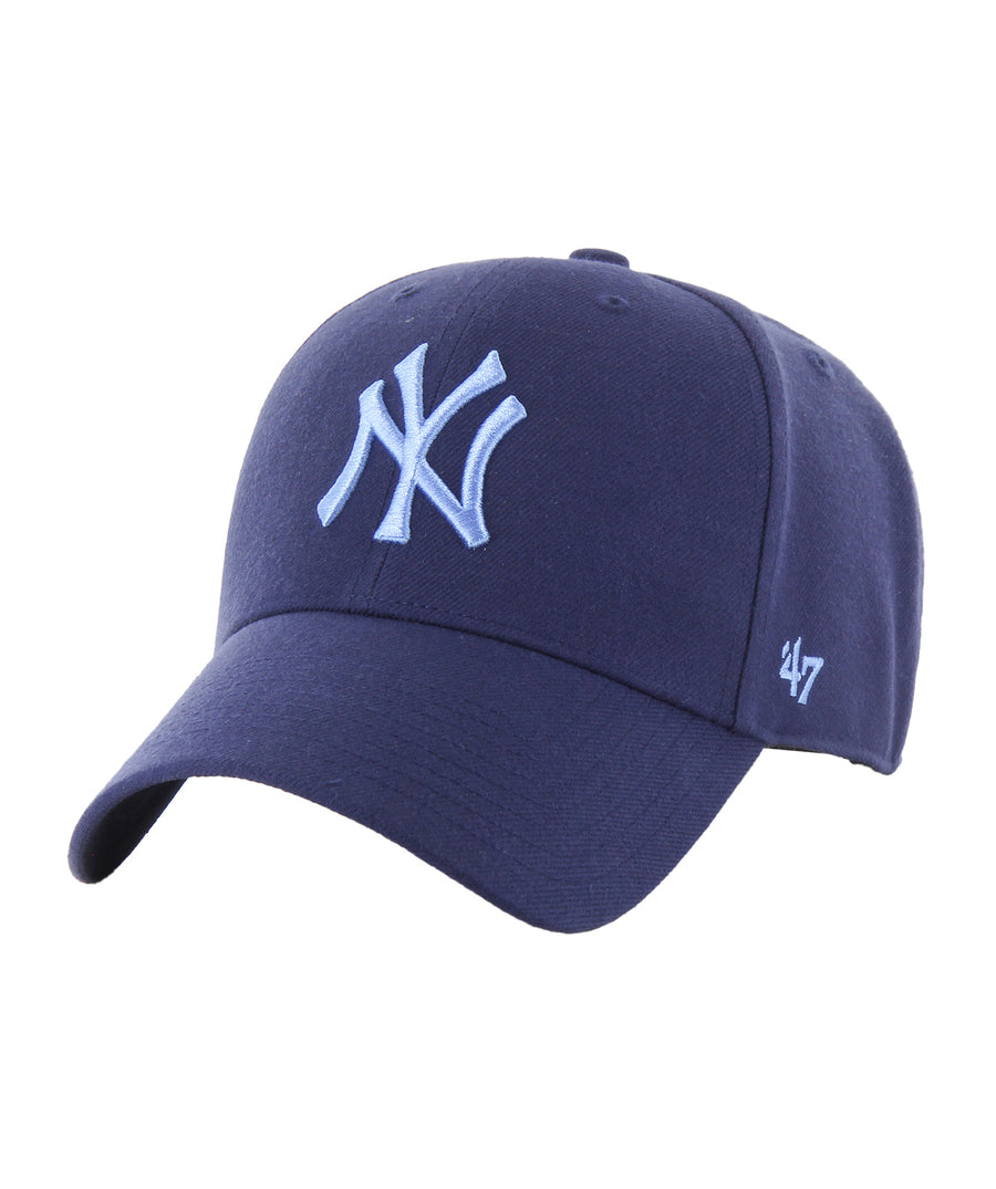 Turn heads with the ’47 MLB New York Yankees MVP Snapback Cap F11B-MVPSP17WBP-LNK — adjustable, comfortable, and perfect for bold, sporty everyday looks.