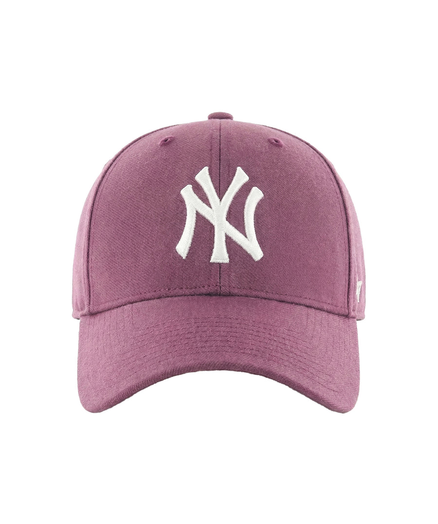 Stand out with the ’47 MLB New York Yankees MVP Snapback Cap F11B-MVPSP17WBP-PJ — adjustable, comfortable, and perfect for bold, everyday sporty style.