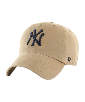 47 MLB New York Yankees Clean Up Cap F11B-RGW17GWS-KHE – relaxed, adjustable fit with curved visor and classic Yankees logo for effortless everyday style.
