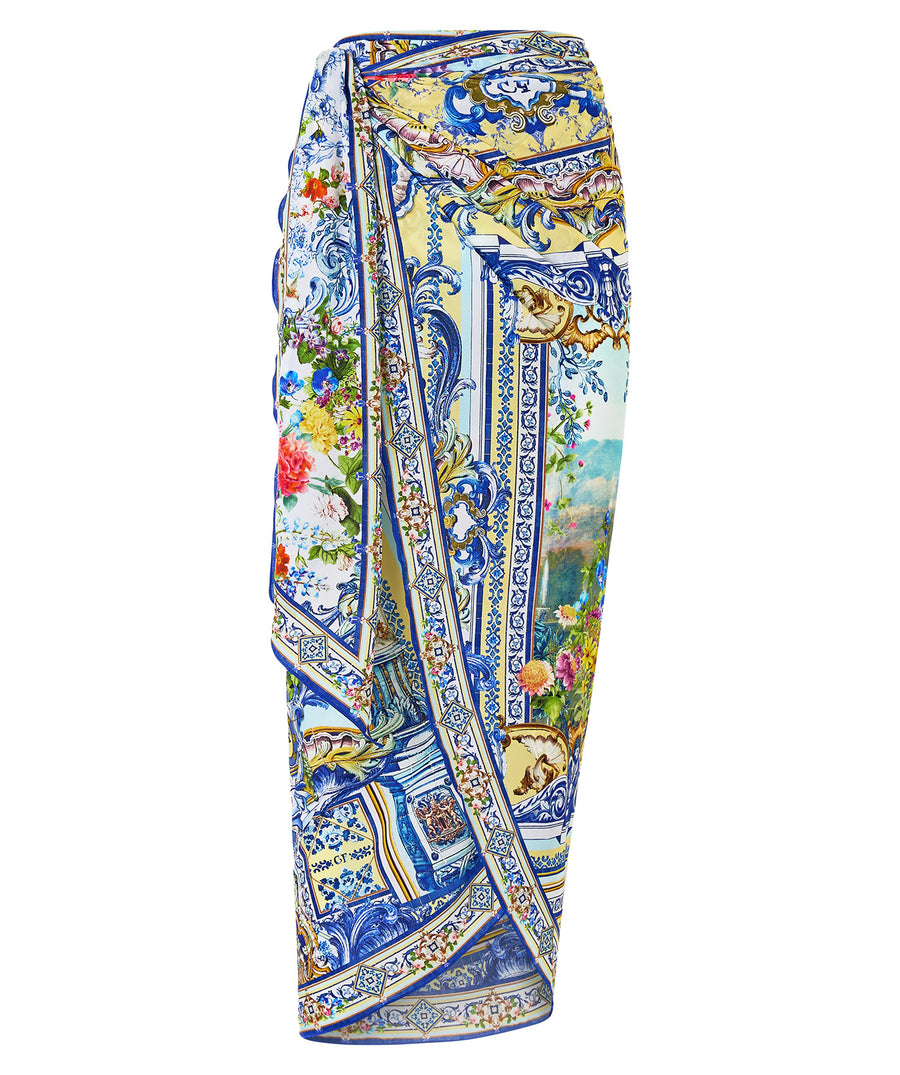 CAMILLA Wall To Wall Wonders Long Sarong 00034300 – A luxurious long sarong featuring the vibrant signature print, soft fabric, and versatile styling options