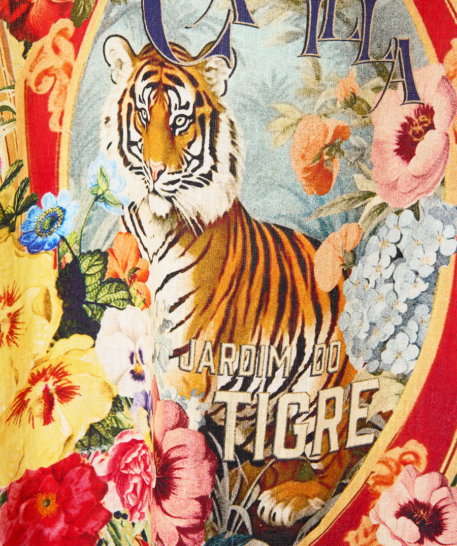 Radiate glamour in the CAMILLA Aromatic Tiger Flower Long Kaftan 00034879 – a flowy, statement piece with exotic prints and luxurious boho flair.