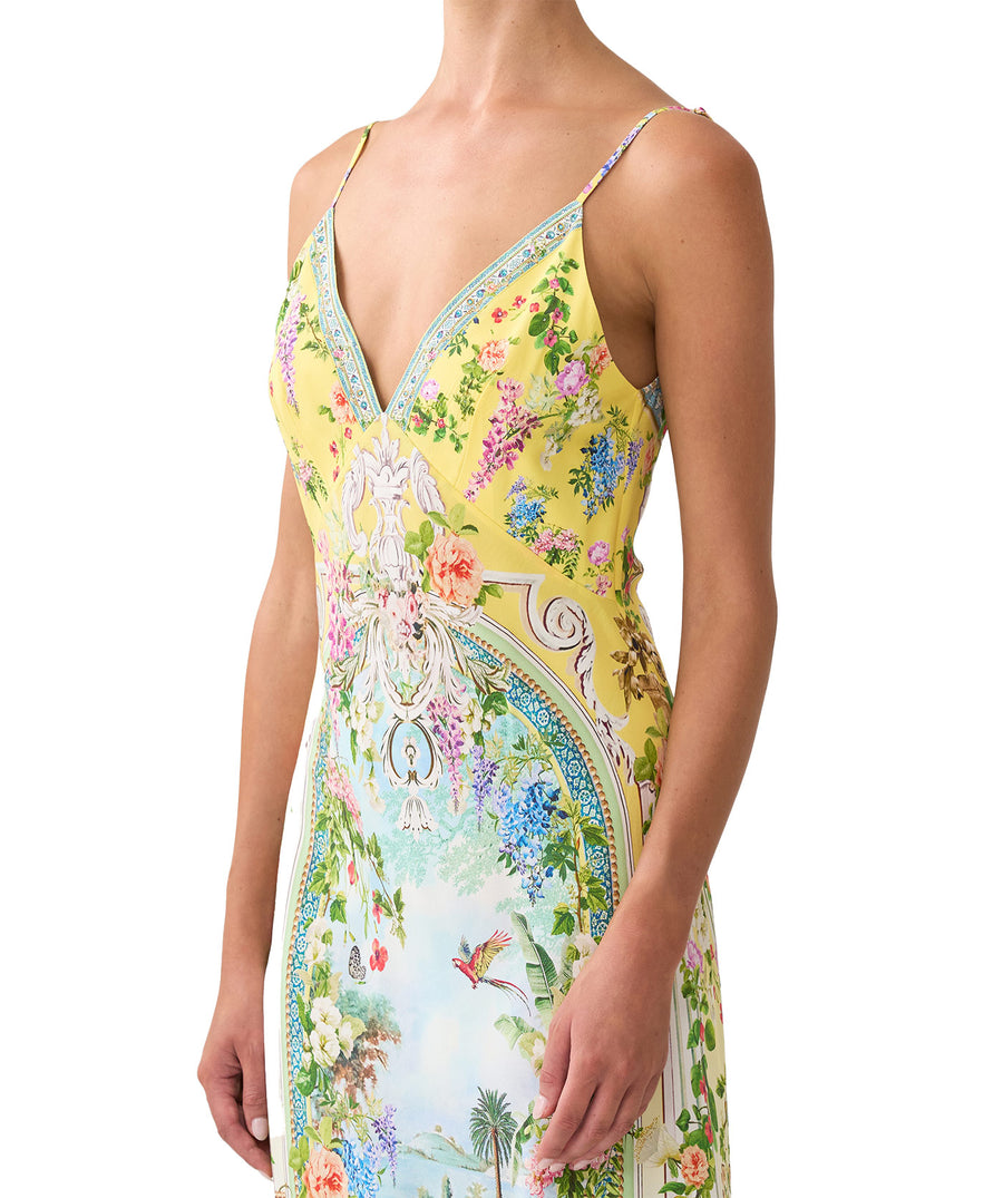 The CAMILLA Tales of Topkapi Slip Dress 00036519 features a sleek silhouette, luxe silk, and crystal embellishments—perfect for elegant day-to-night style.