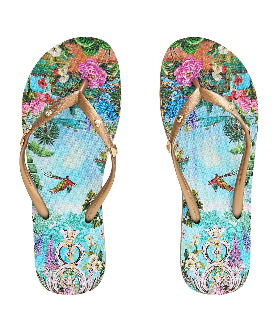 The CAMILLA Tales of Topkapi Palace Thongs 00037660 feature vibrant prints and crystal accents—adding a touch of luxury to your everyday essentials.