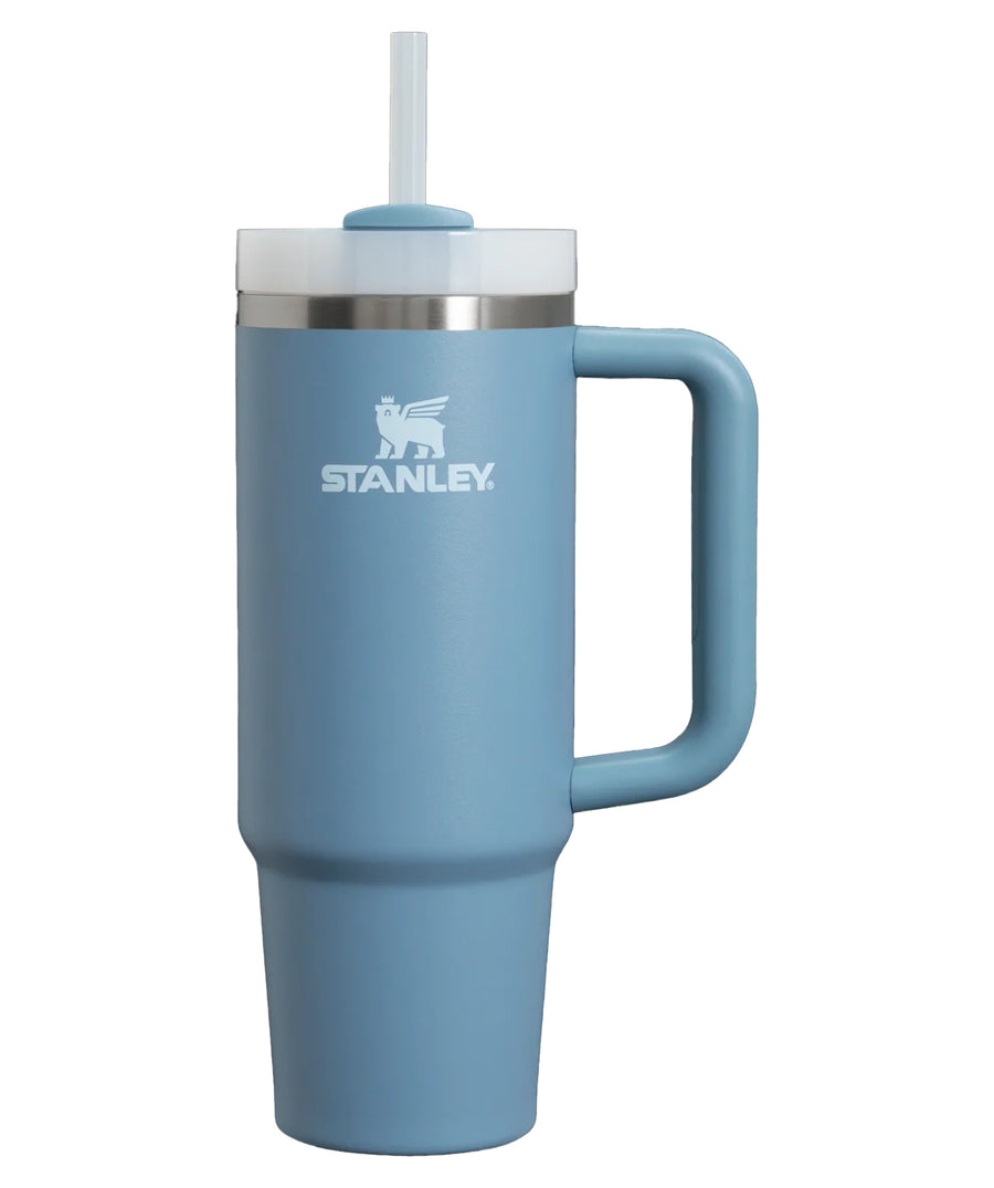 STANLEY Quencher H2.0 Flowstate Tumbler STNINDIGO30OZ – 30oz insulated tumbler in Indigo with leak-resistant lid and stainless steel durability.