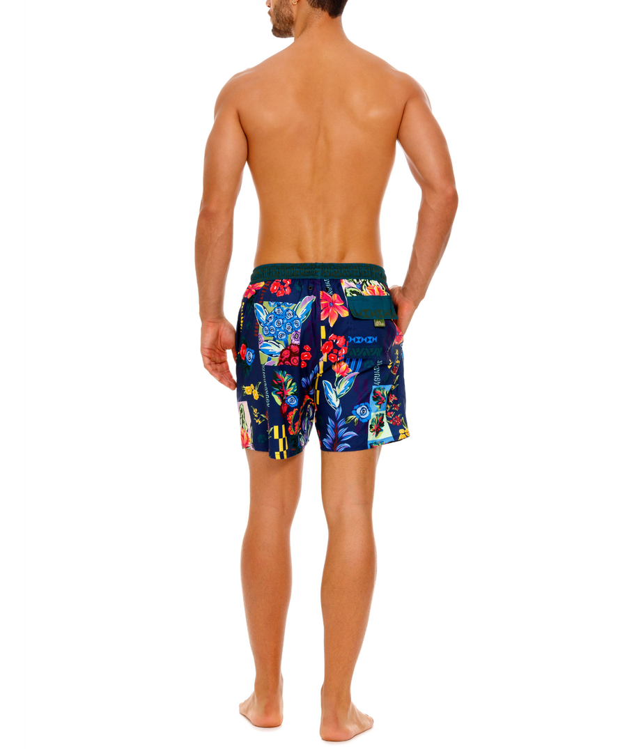 AGUA BENDITA Features a mix of desert-inspired prints and western motifs, Placement print, Lightweight, Elastic waist, Two side and back pockets, Trunk length: 17"/44 cm, UPF 50+, 96% Recycled Polyester, 4% Elastane, Height: 6'2.5" / 189 cm, 17013