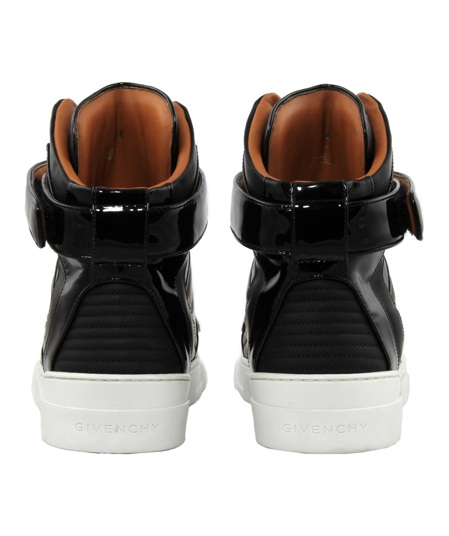GIVENCHY  Tyson High Top Sneakers BE08013155