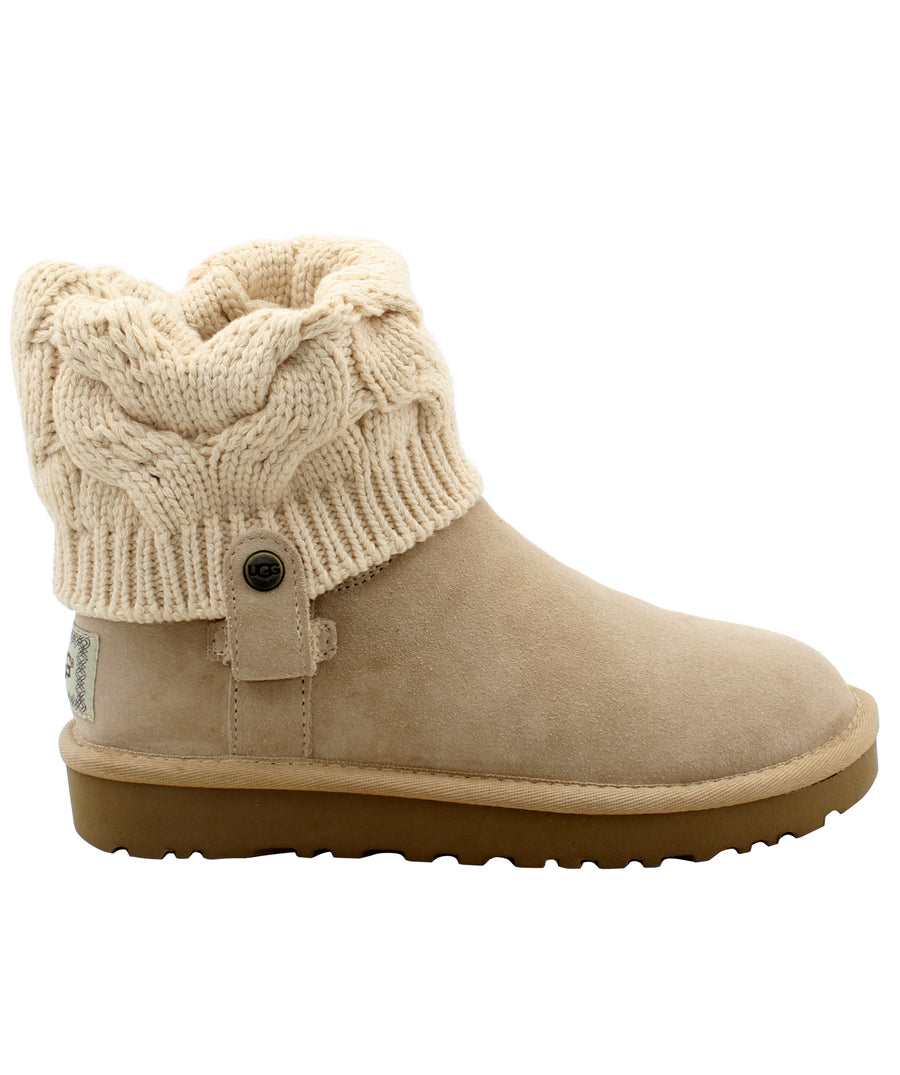 UGG  Saela Boots 1019014