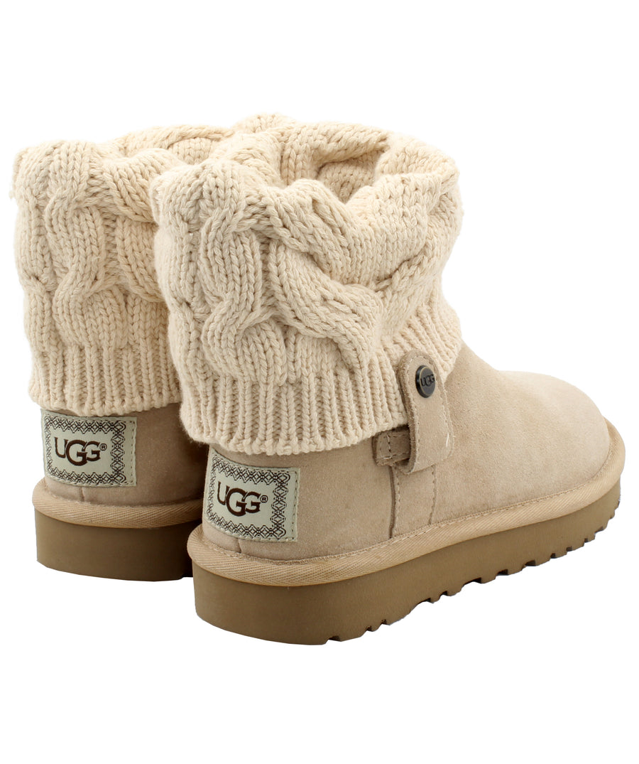 UGG  Saela Boots 1019014